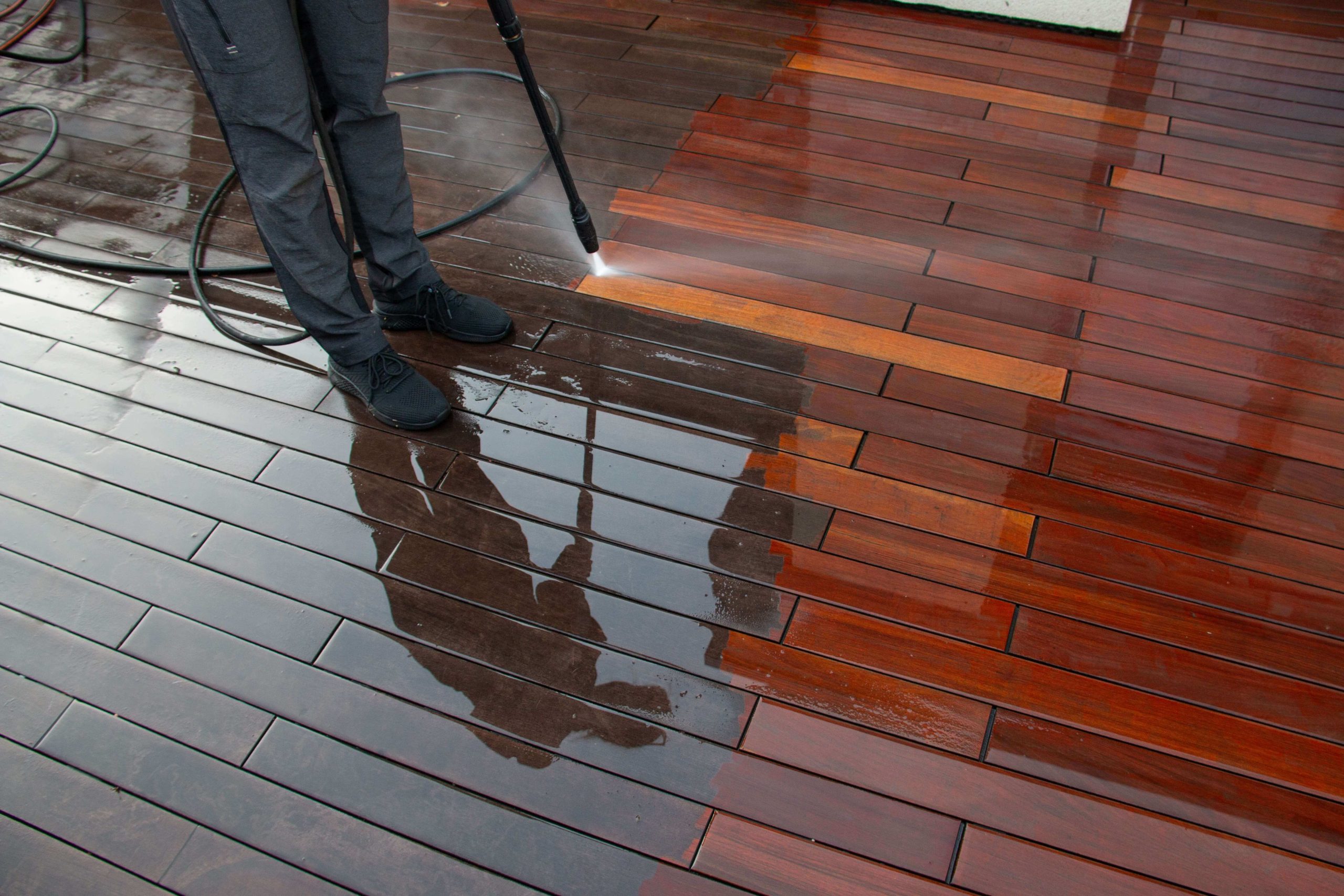 Decking Power Washing Caterham CR3